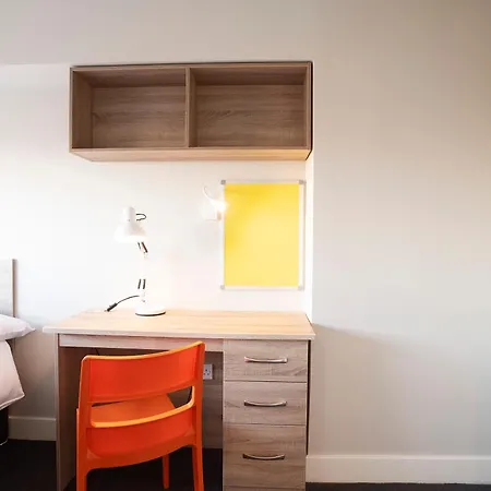 Three Bedroom - Edward Square Apartamento Galway