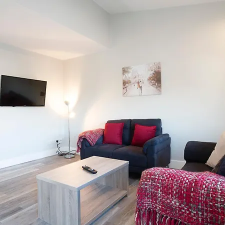 Three Bedroom - Edward Square